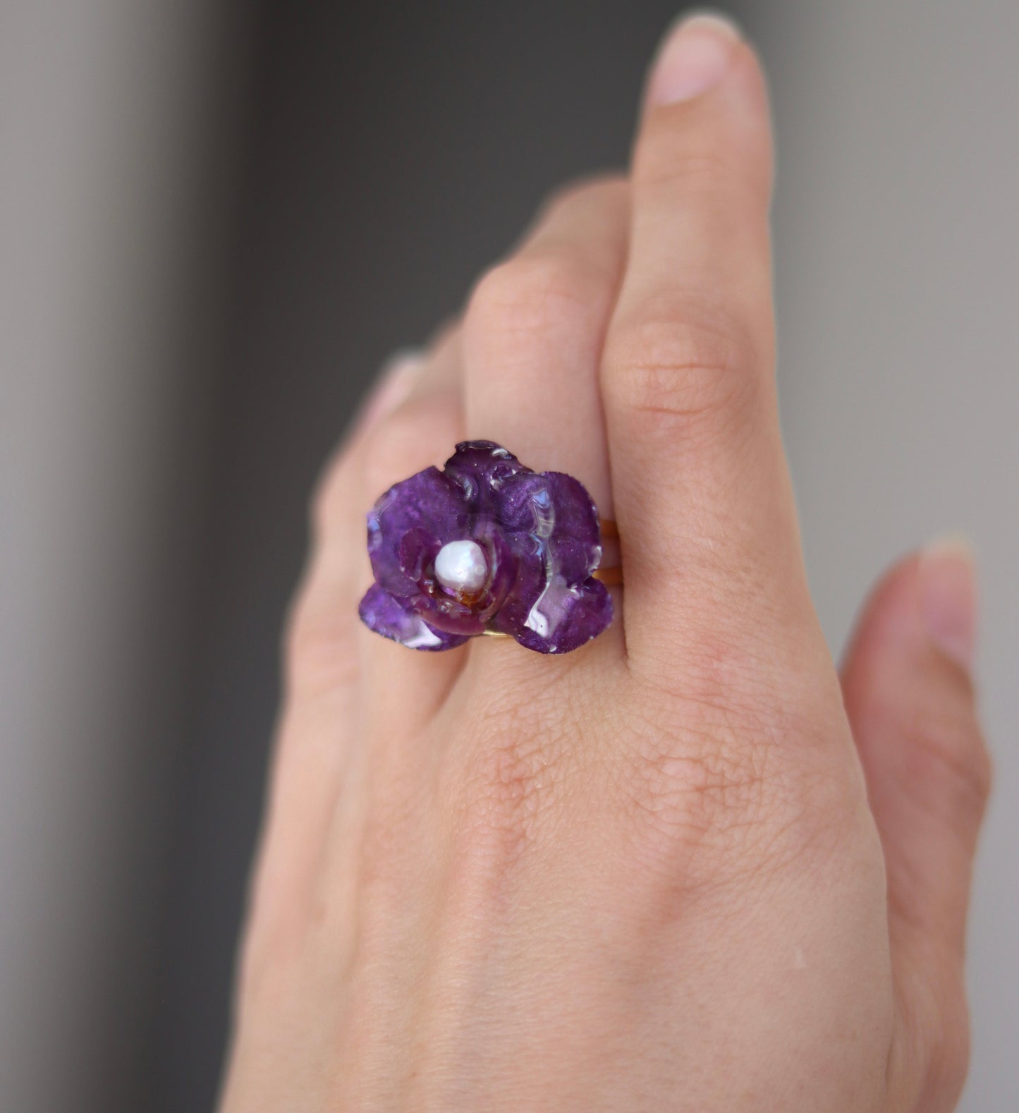 Orchid & Freshwater Pearl Ring