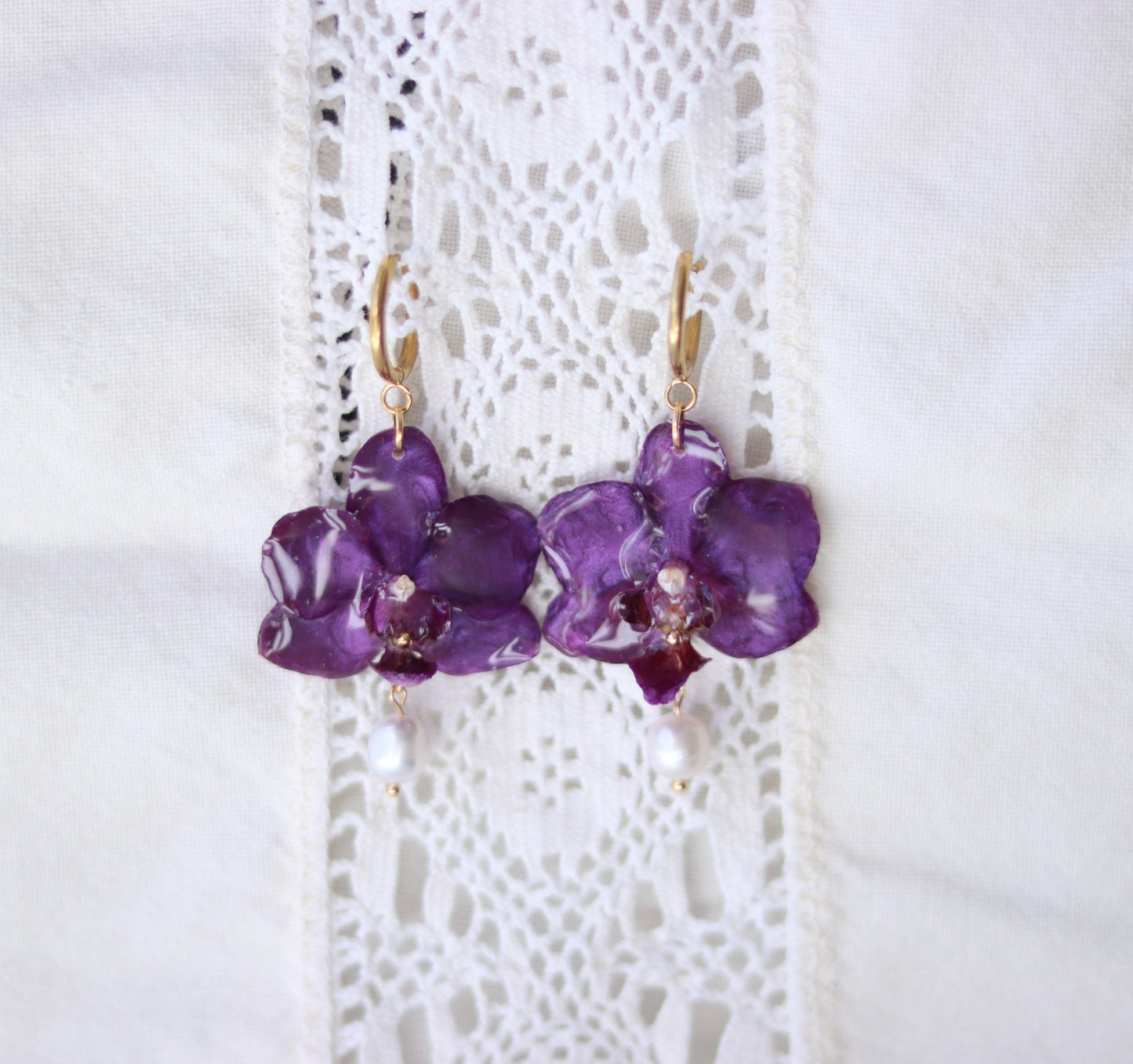 Orchid & Freshwater Pearl Earrings