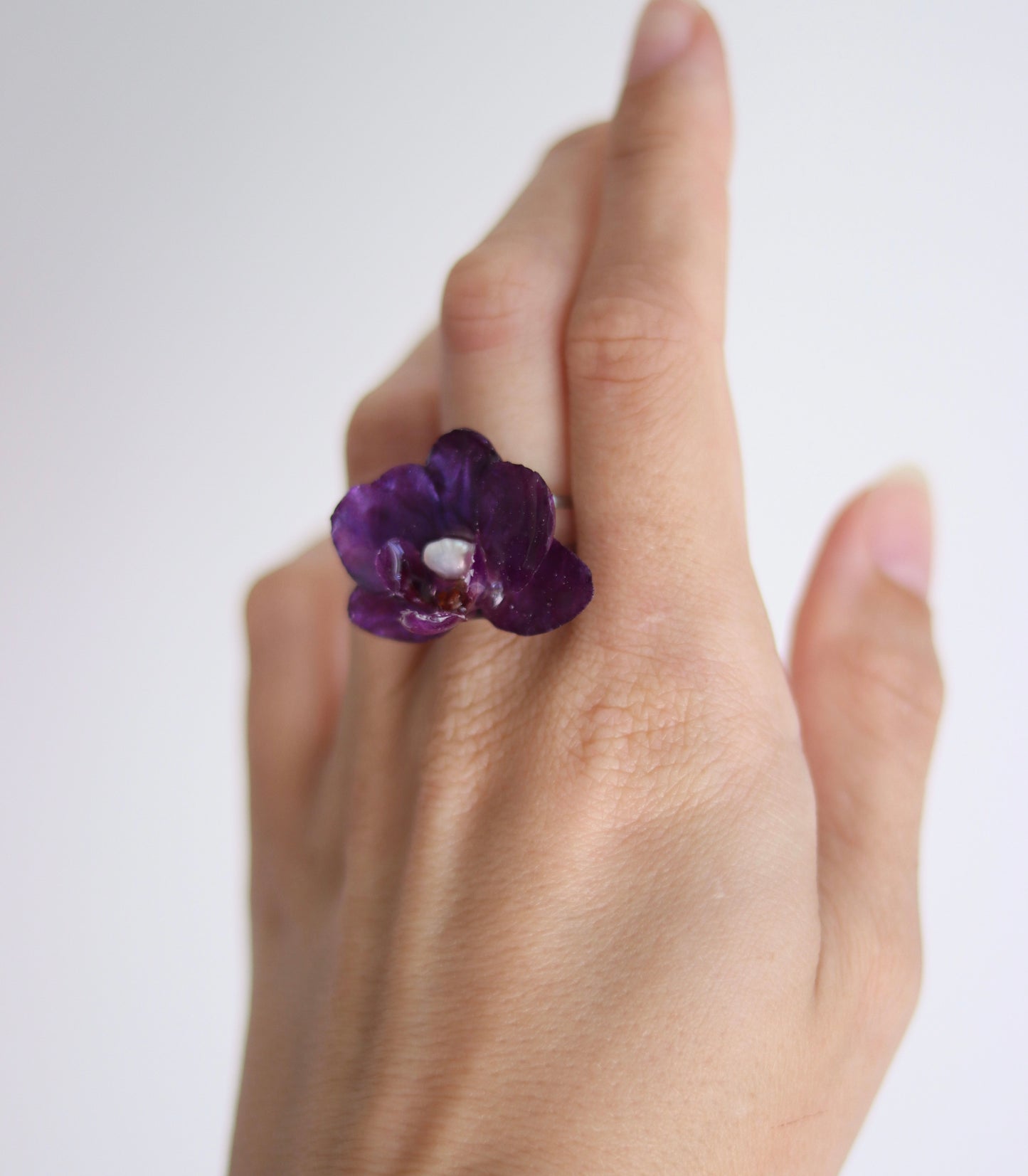 Orchid & Freshwater Pearl Ring