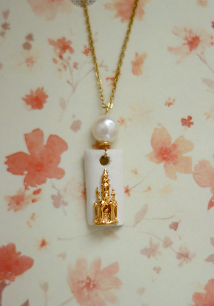 ‘Golden Castle’ Freshwater Pearl Porcelain Necklace